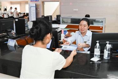 闽侯推出园区代办点政务服务联系卡