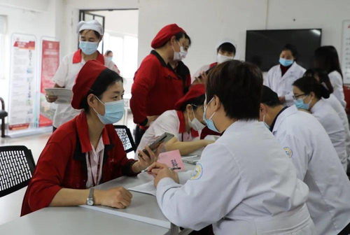 健康你我，爱在华孚——健康咨询与教育服务进工厂
